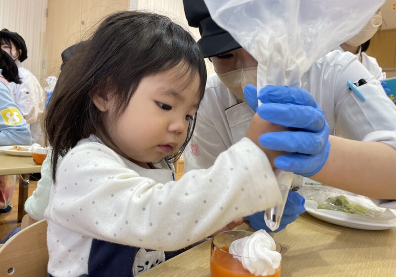 名古屋スイーツ＆カフェ専門学校の学生さんとパフェ作り体験