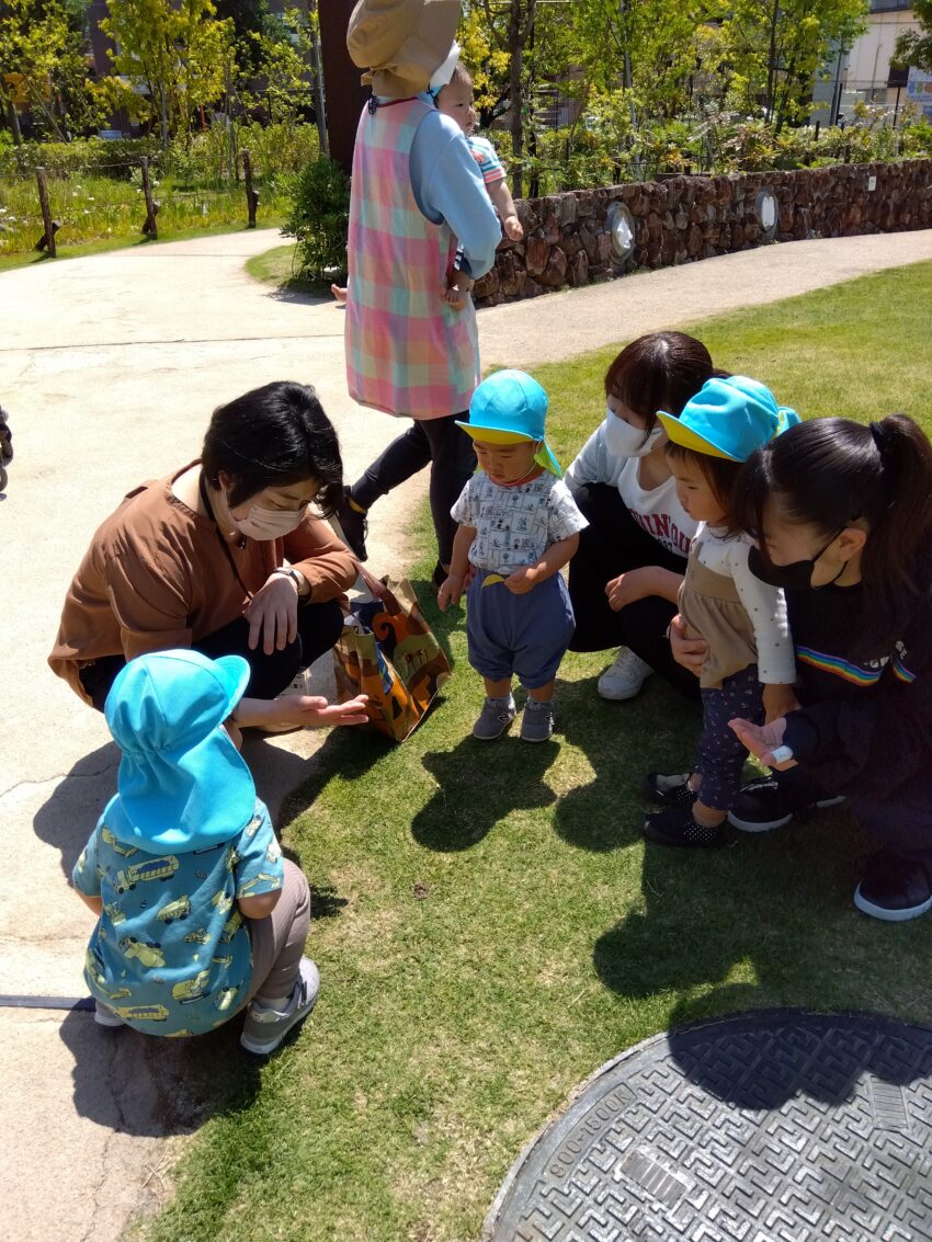 名古屋リゾート＆スポーツ専門学校の学生さんと芝生広場に遊びに行きました🎵