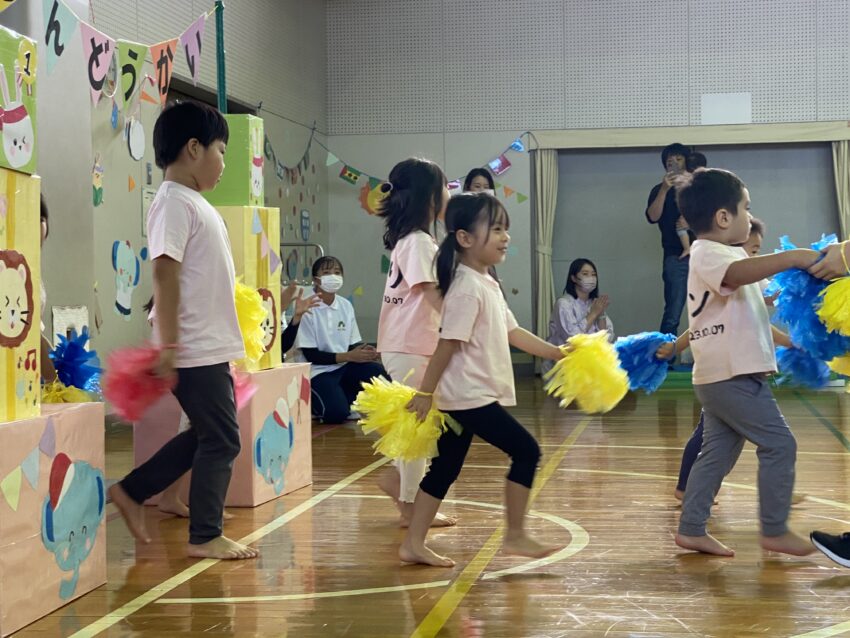 楽しみにしていた運動会当日、お天気に恵まれて運動会日和でした🌞<br />
温かく見守られる中一人ひとりが最後までとてもよく頑張りました✨<br />
